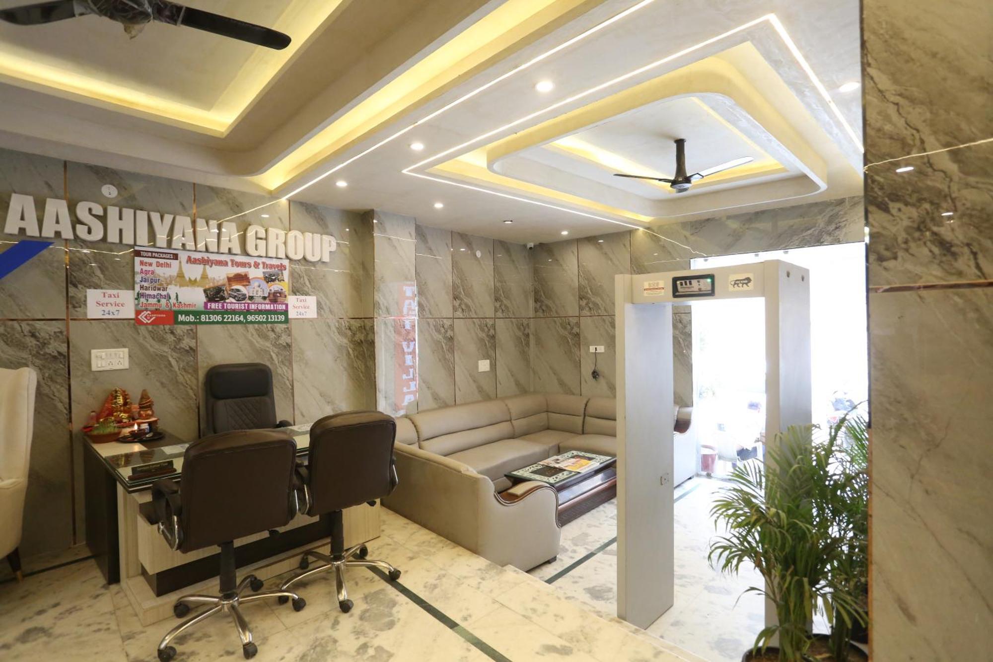 Backpackers - Ink Hotels Delhi Airport By Ss Group Nuova Delhi Esterno foto
