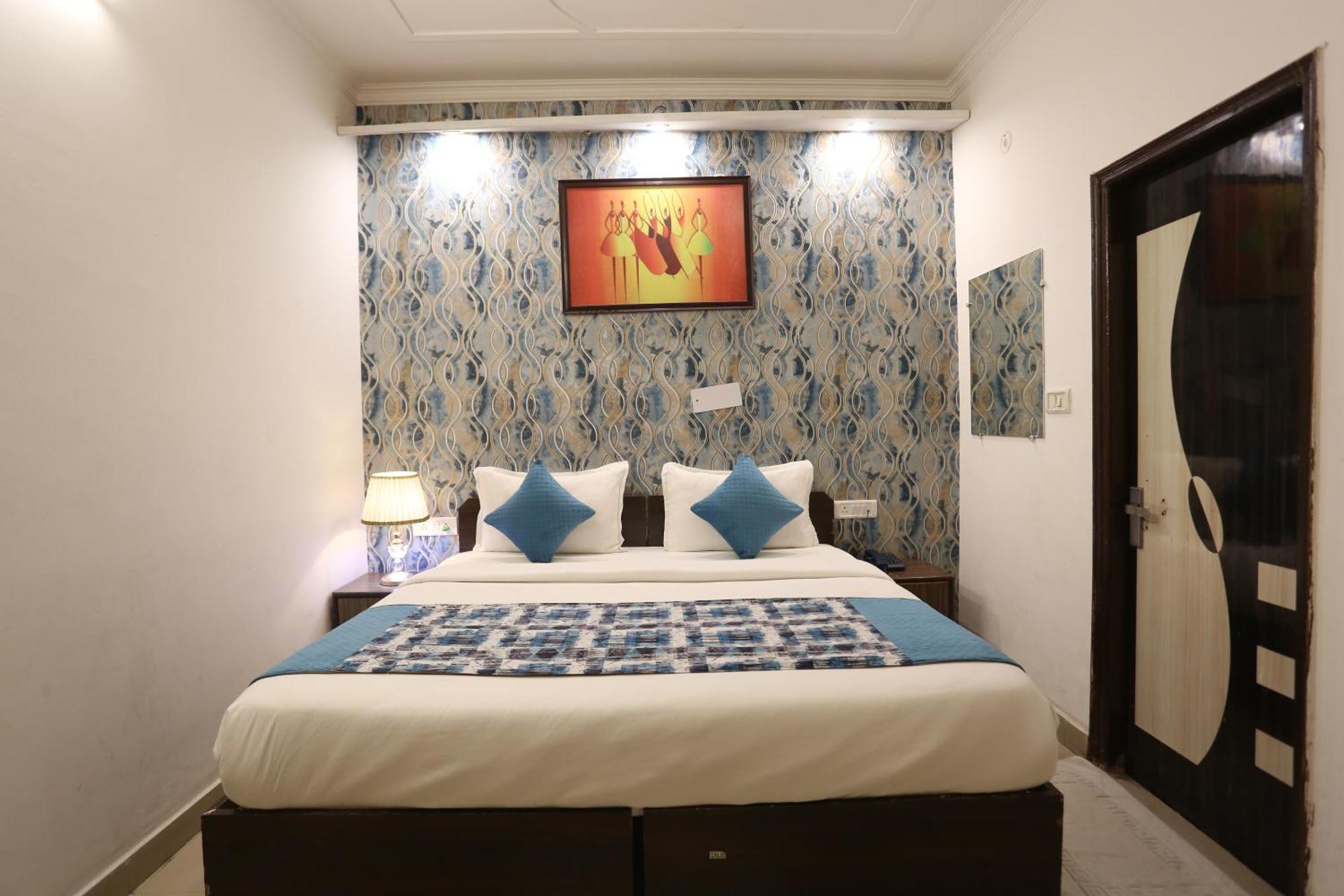 Backpackers - Ink Hotels Delhi Airport By Ss Group Nuova Delhi Esterno foto
