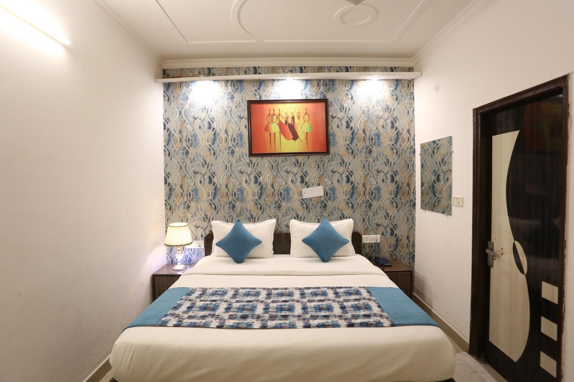 Backpackers - Ink Hotels Delhi Airport By Ss Group Nuova Delhi Esterno foto